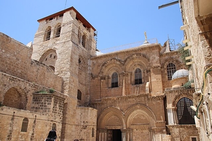 sChurch_of_the_Holy_Sepulchre_29430612918.jpg